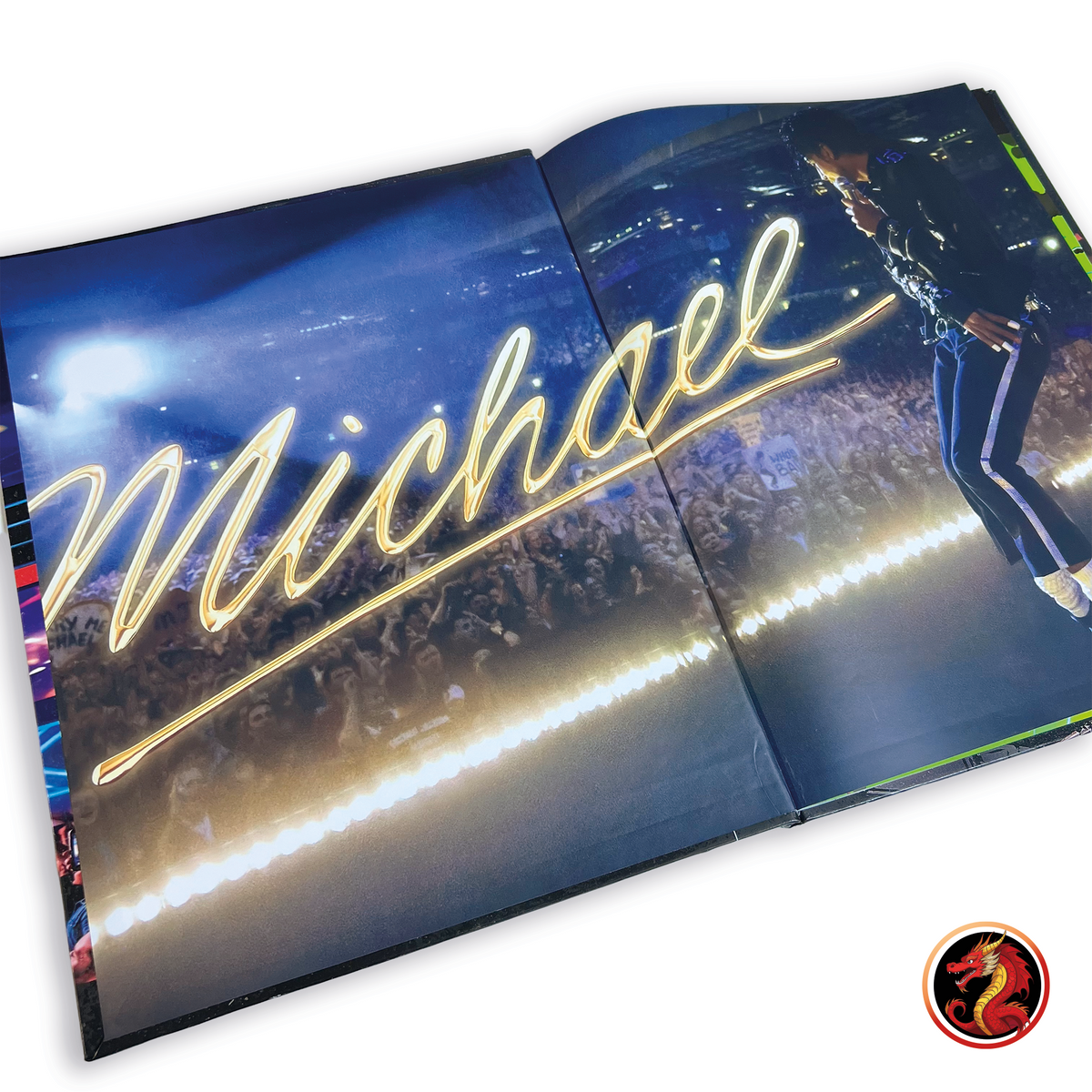 Michael Jackson – The King of Pop | Álbum Pasta Dura + Set Completo
